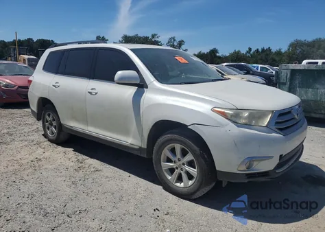2011 Toyota Highlander Base из США, поврежденный, VIN 5TDZA3EH3BS012423